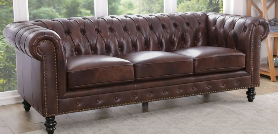 chesterfield-leather-living-room